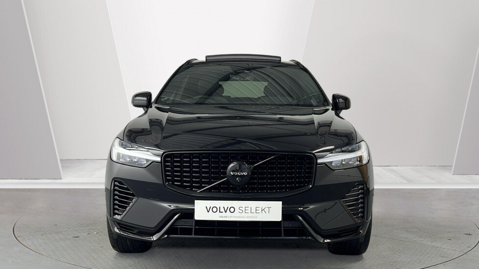 Used Volvo XC60 2025 for sale - 77673917: Photo 8