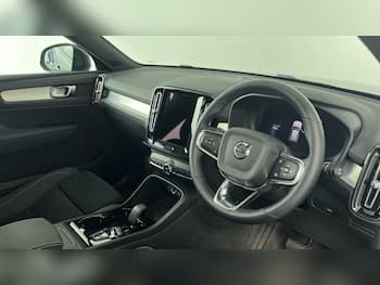 Used Volvo XC40 2025 for sale - 79413447: Photo