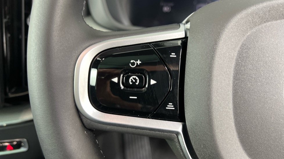 Used Volvo XC60 2025 for sale - 78066849: Photo 20