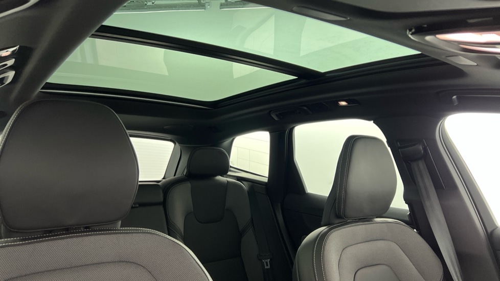 Used Volvo XC60 2025 for sale - 78066849: Photo 30