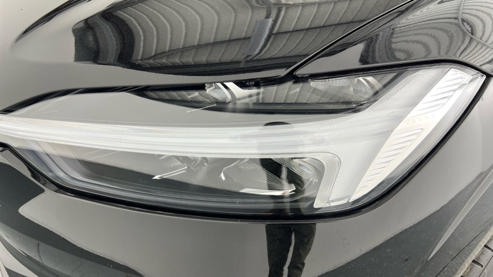 Used Volvo XC60 2025 for sale - 78066849: Photo 40