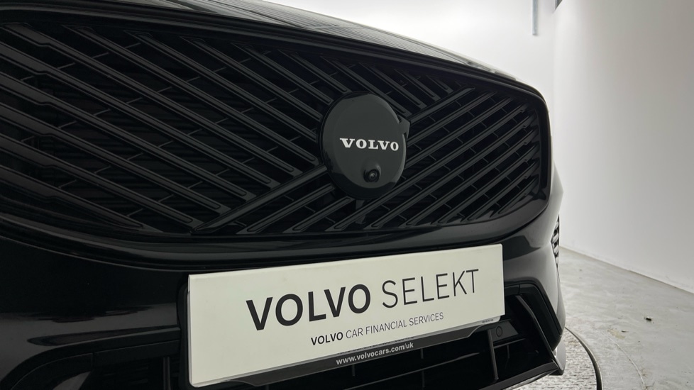 Used Volvo XC60 2025 for sale - 78066849: Photo 41