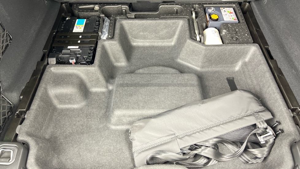 Used Volvo XC60 2025 for sale - 78066849: Photo 49