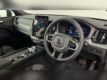 Used Volvo XC60 2025 for sale - 78066849: Photo