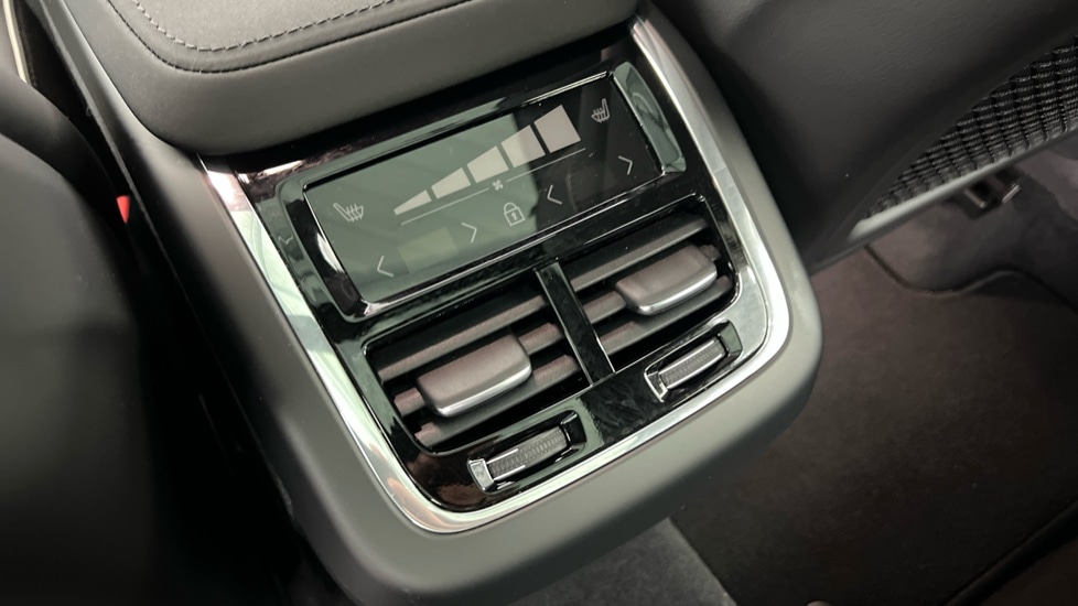 Used Volvo XC60 2025 for sale - 78066849: Photo 53