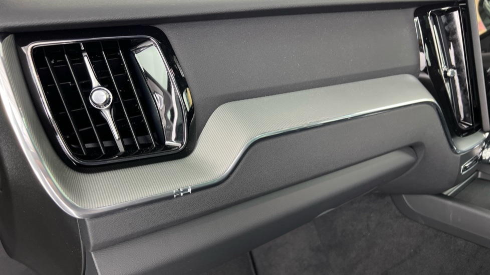 Used Volvo XC60 2025 for sale - 78066849: Photo 55