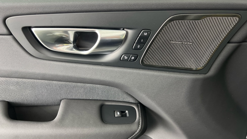 Used Volvo XC60 2025 for sale - 78066849: Photo 56