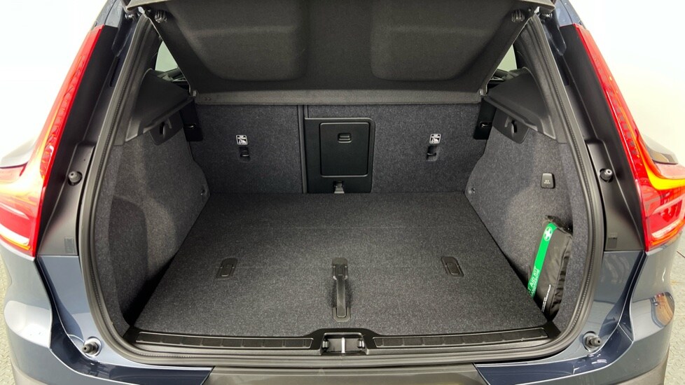 Used Volvo XC40 2025 for sale - 78212021: Photo 13