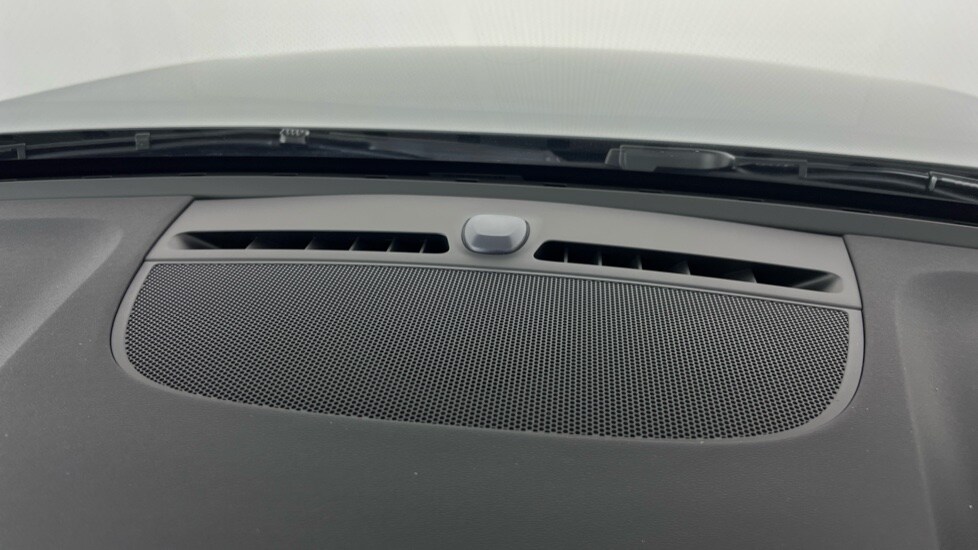 Used Volvo XC40 2025 for sale - 78212021: Photo 25