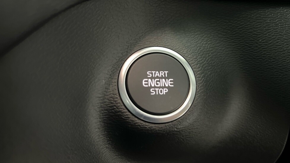 Used Volvo XC40 2025 for sale - 78212021: Photo 26