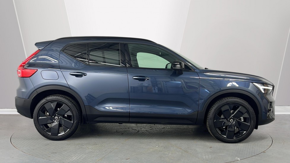 Used Volvo XC40 2025 for sale - 78212021: Photo 3