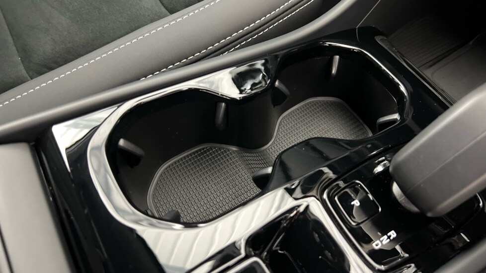 Used Volvo XC40 2025 for sale - 78212021: Photo 35