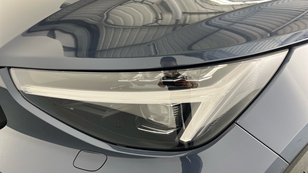 Used Volvo XC40 2025 for sale - 78212021: Photo 44