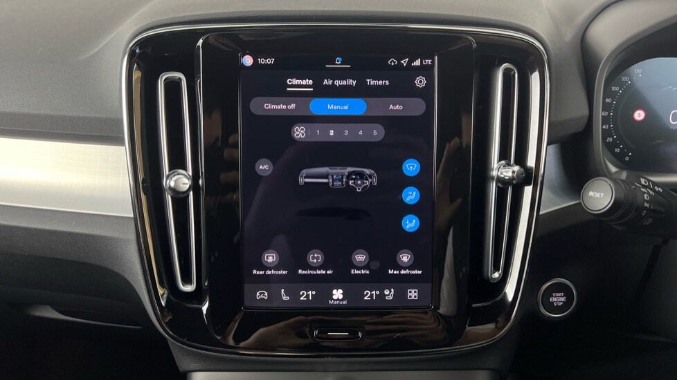 Used Volvo XC40 2025 for sale - 78212021: Photo 60