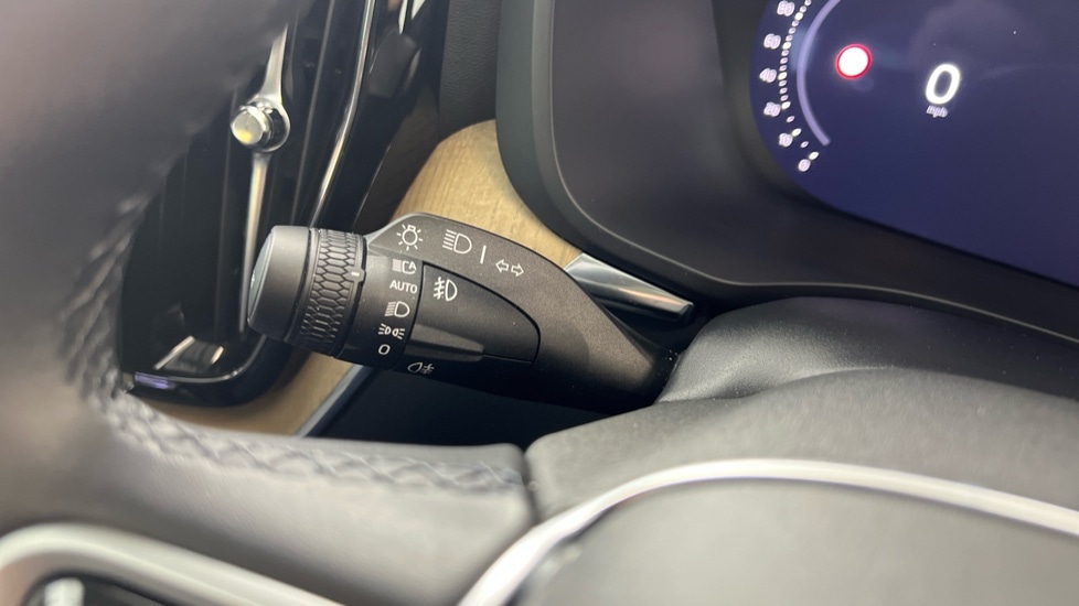 Used Volvo XC60 2025 for sale - 77225014: Photo 19