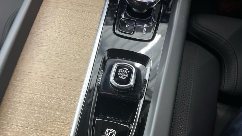 Used Volvo XC60 2025 for sale - 77225014: Photo 26