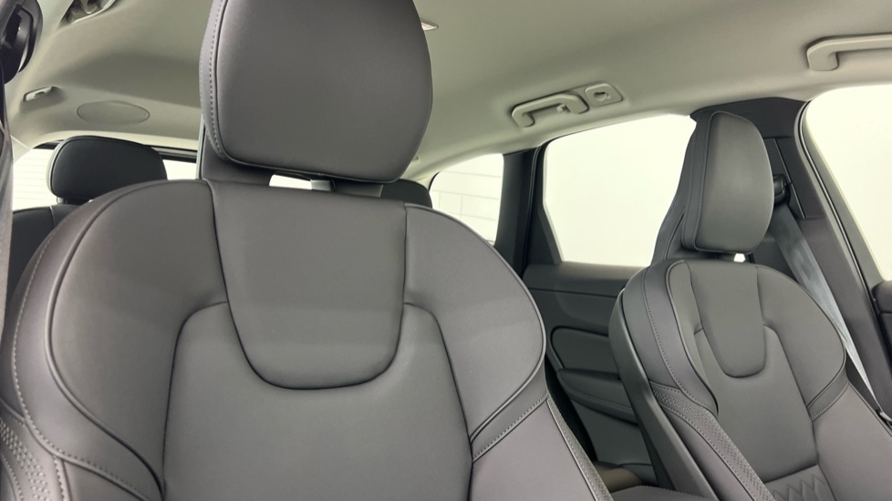 Used Volvo XC60 2025 for sale - 77225014: Photo 30