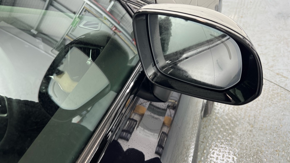 Used Volvo XC60 2025 for sale - 77225014: Photo 31