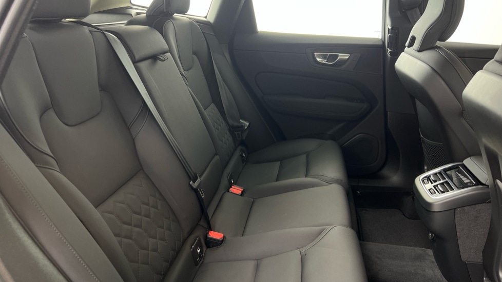 Used Volvo XC60 2025 for sale - 77225014: Photo 6