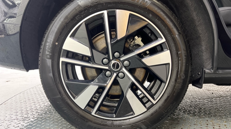 Used Volvo XC60 2025 for sale - 77225014: Photo 9