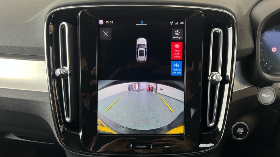 Used Volvo XC40 2025 for sale - 77725945: Photo 18