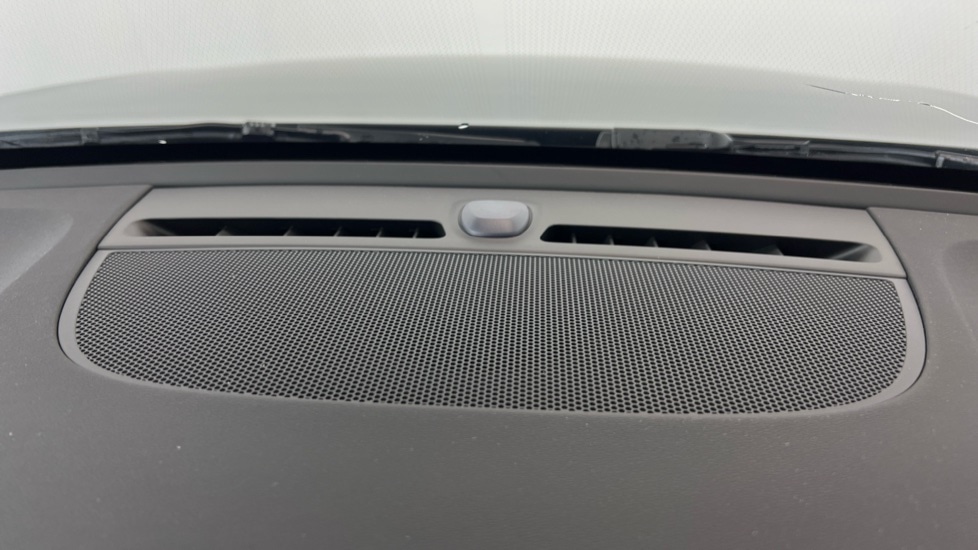 Used Volvo XC40 2025 for sale - 77725945: Photo 25