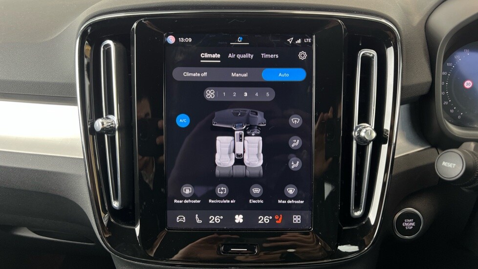 Used Volvo XC40 2025 for sale - 77725945: Photo 54