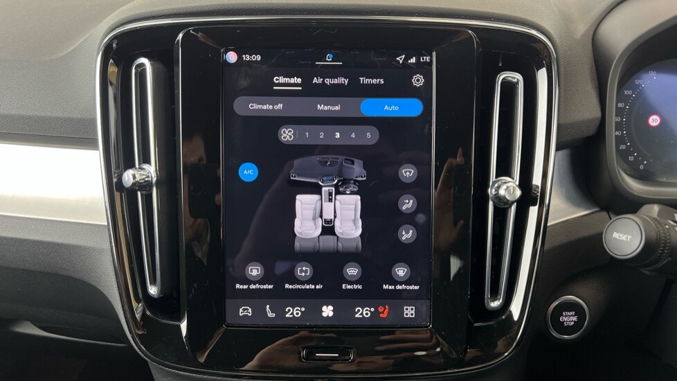 Used Volvo XC40 2025 for sale - 77725945: Photo 56