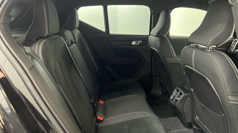 Used Volvo XC40 2025 for sale - 77725945: Photo 6