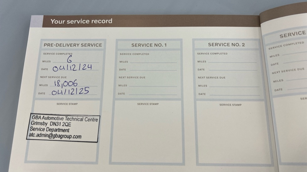 Used Volvo XC40 2024 for sale - 76937509: Photo 14