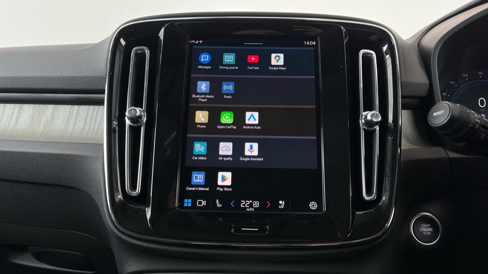 Used Volvo XC40 2024 for sale - 76937509: Photo 15