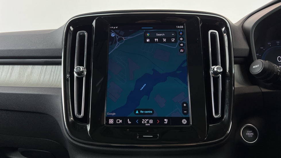 Used Volvo XC40 2024 for sale - 76937509: Photo 16