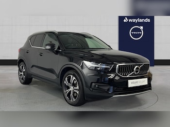 2020 - B4 Inscription PRO, Mild Hybrid(Heated Seats, Rear Camera, 19' Alloys) 5-Door