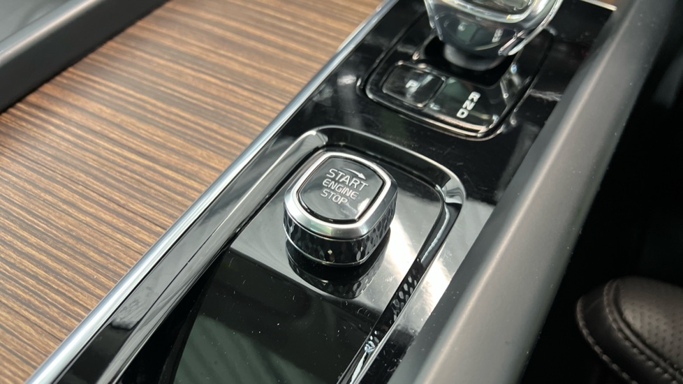 Used Volvo XC60 2022 for sale - 77413792: Photo 26