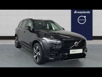 2024 - B5 Plus AWD Mild hybrid, Petrol, Dark(Panroof, Carplay, Harman Kardon) Auto 5-Door