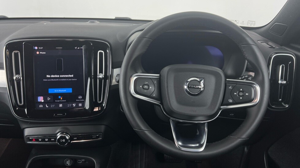 Used Volvo XC40 2025 for sale - 77950680: Photo 10