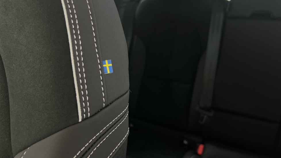 Used Volvo XC40 2025 for sale - 77950680: Photo 52