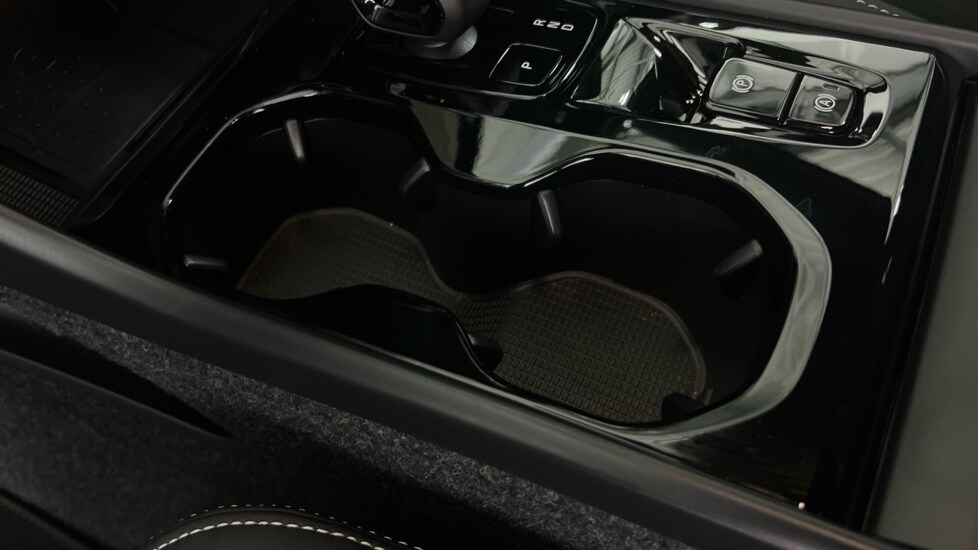 Used Volvo XC40 2025 for sale - 77950680: Photo 53