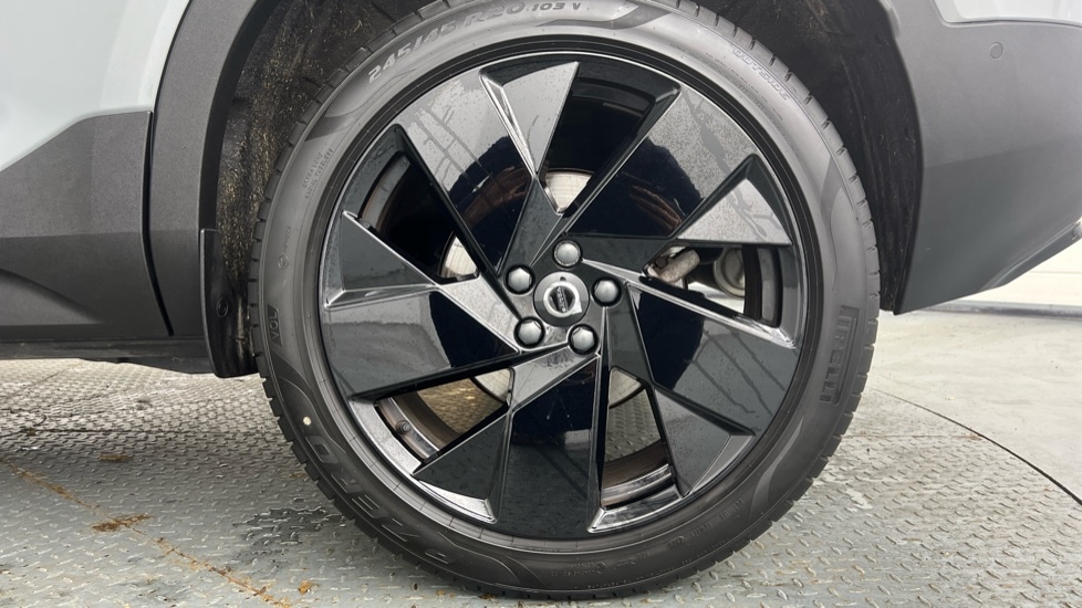 Used Volvo XC40 2025 for sale - 77950680: Photo 9