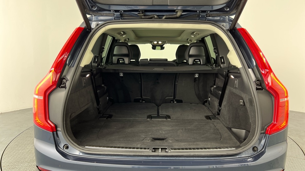 Used Volvo XC90 2023 for sale - 76754647: Photo 13