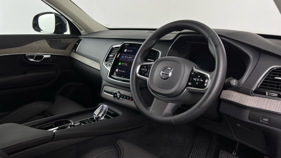 Used Volvo XC90 2023 for sale - 76754647: Photo 4