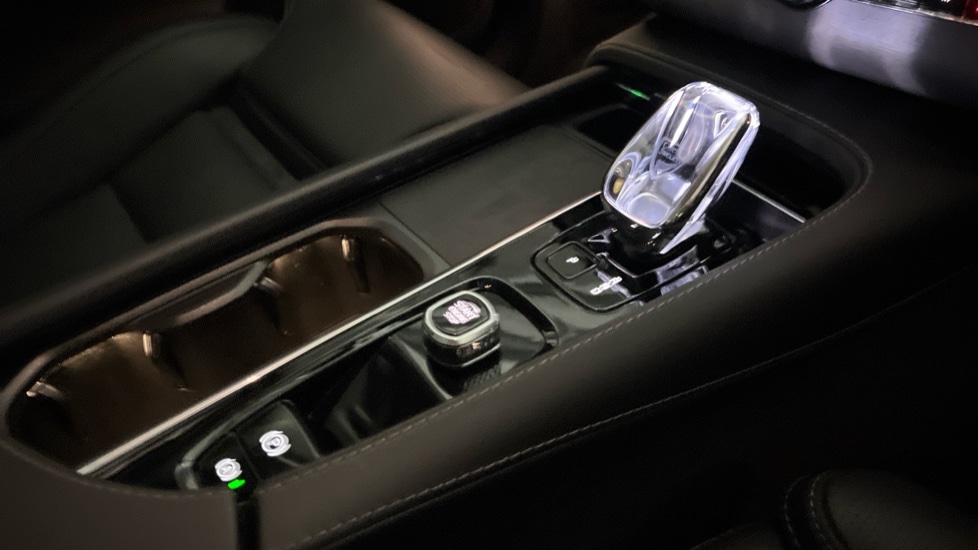 Used Volvo XC90 2023 for sale - 76754647: Photo 46