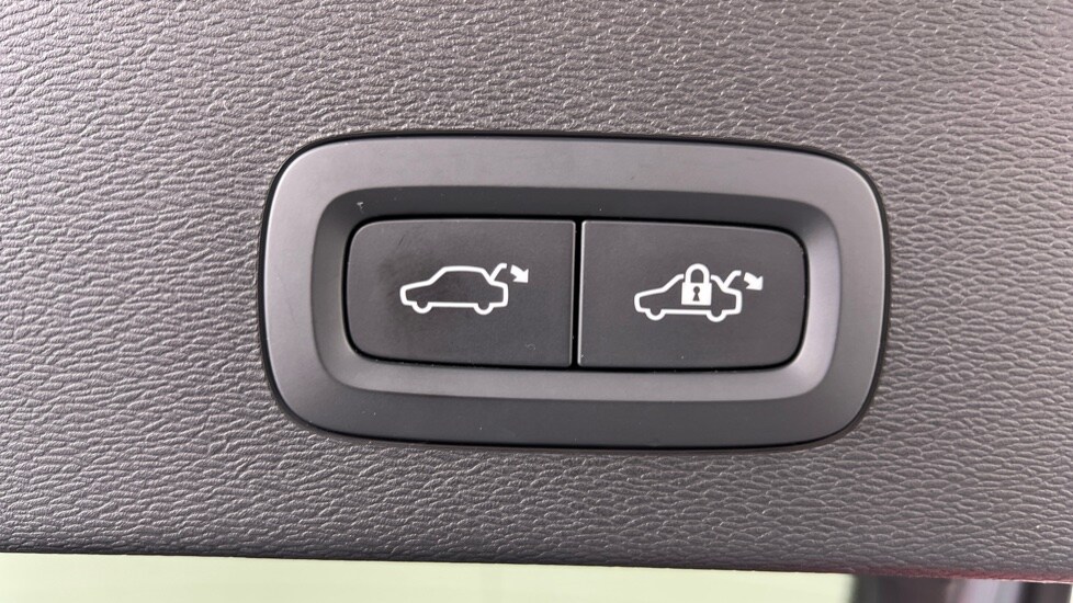 Used Volvo C40 2023 for sale - 77995057: Photo 34