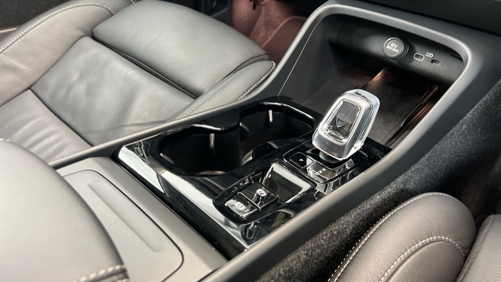 Used Volvo XC40 2025 for sale - 77797755: Photo 24