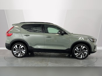 Used Volvo XC40 2025 for sale - 77797755: Photo