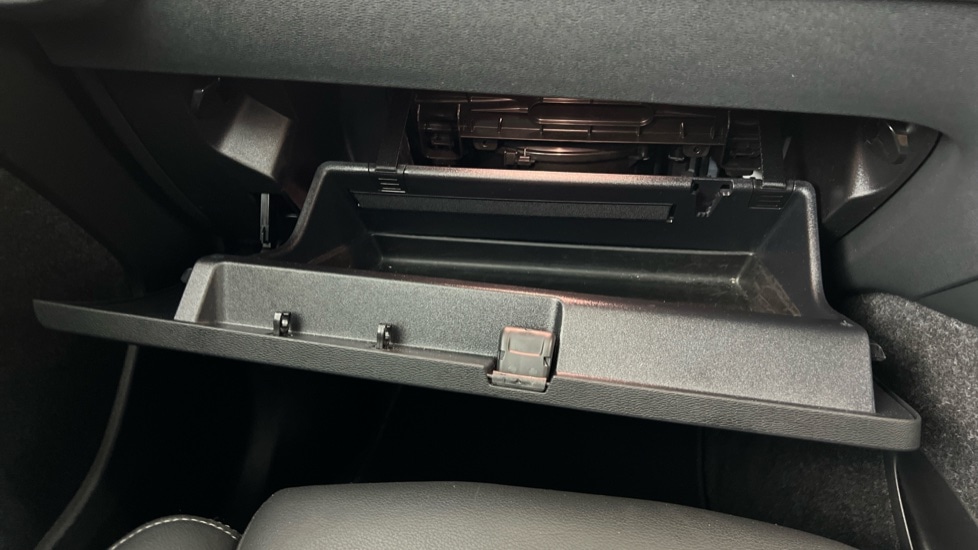 Used Volvo XC40 2025 for sale - 77797755: Photo 44