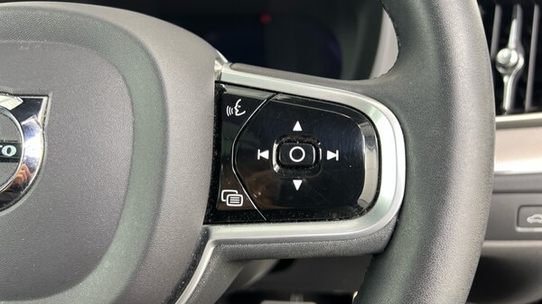 Used Volvo XC60 2022 for sale - 76176252: Photo 20