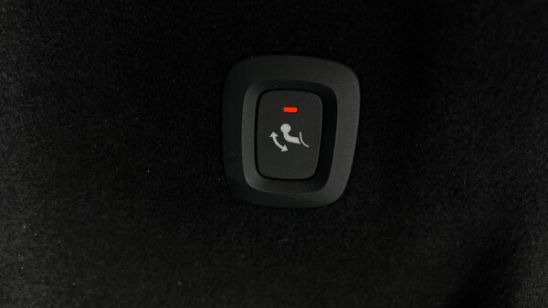Used Volvo XC60 2022 for sale - 76176252: Photo 39