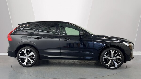 Used Volvo XC60 2022 for sale - 76176252: Photo 3