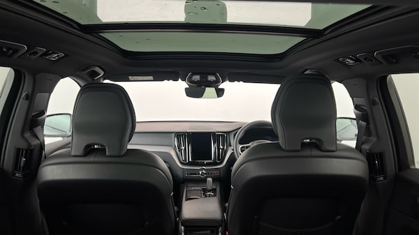 Used Volvo XC60 2022 for sale - 76176252: Photo 41